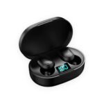 Black Wireless Earbuds - Image 2