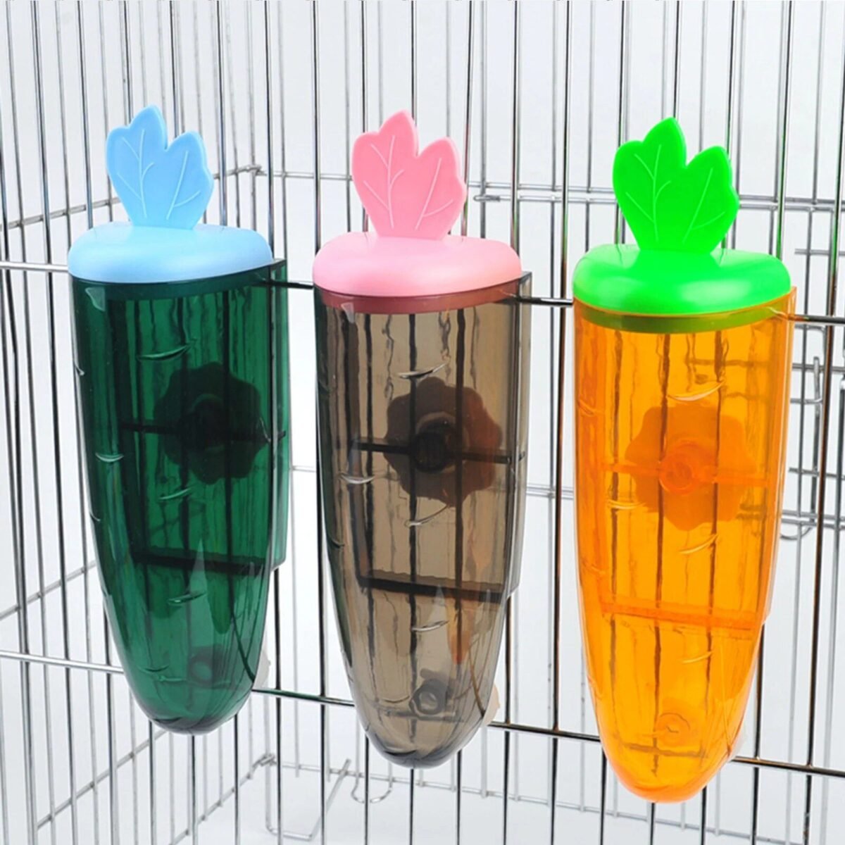 Adorable Carrot-Shaped 500ml Pet Water Dispenser - Image 4