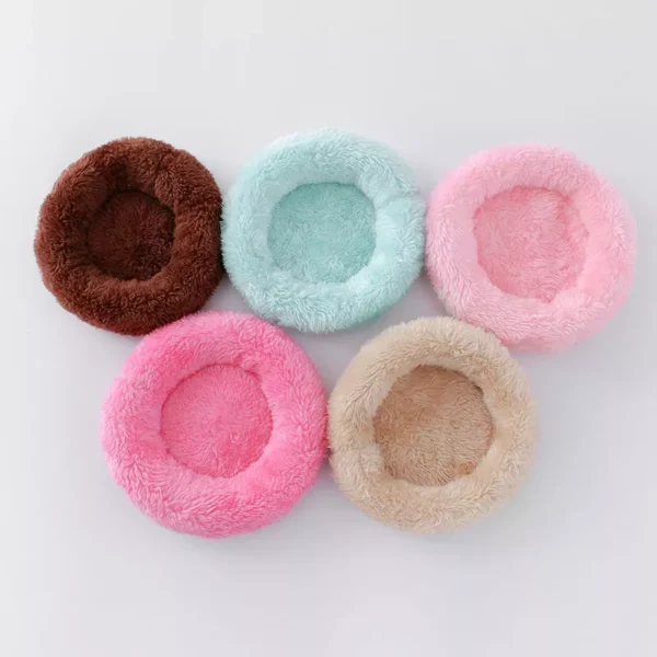 Cozy Fleece Small Pet Nest - Soft, Warm Bed for Hamsters, Rabbits, and Guinea Pigs