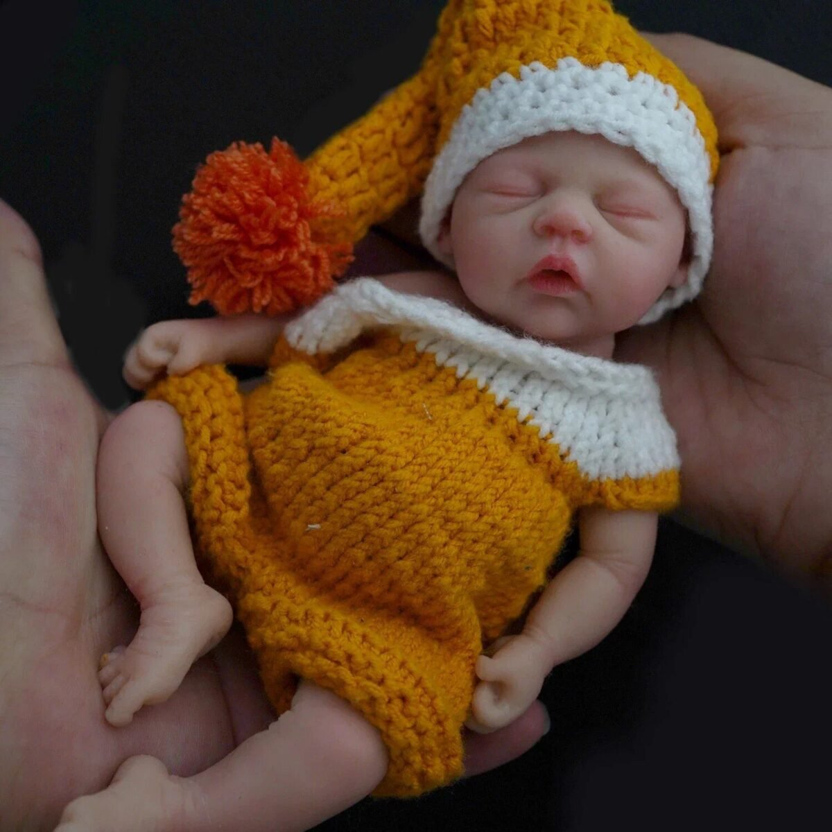 21384-6604ee.jpg 7" Micro Preemie Lifelike Silicone Baby Dolls - "Sarah" and "Theo" - Realistic Mini Newborn Dolls for Children - Image 3