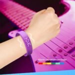 Smart Body Temperature Monitor Wristband with Vibration Alarm - Image 4