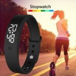 Smart Body Temperature Monitor Wristband with Vibration Alarm - Image 5