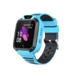 Kid-Friendly Smartwatch with SOS, LBS Tracker, Camera, and Voice Chat – IP68 Waterproof