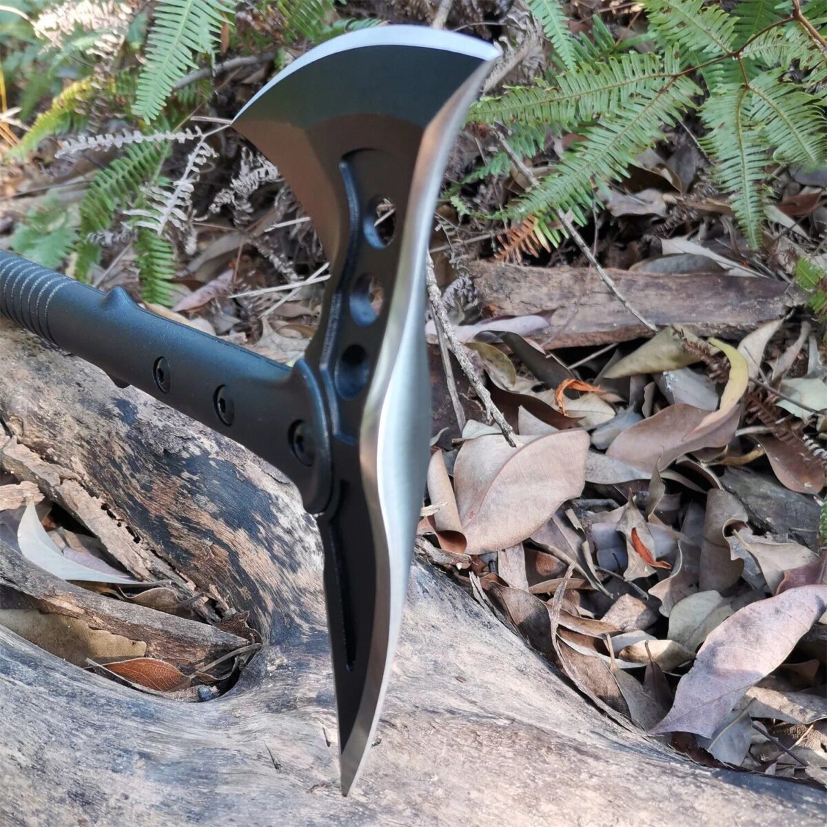 Ultimate Outdoor Survival Axe - Image 6