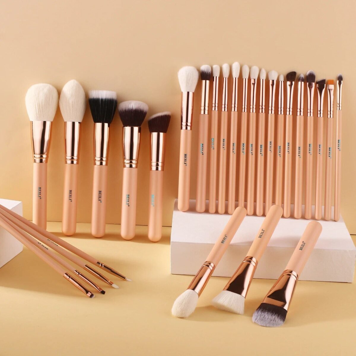 Premium Pink Makeup Brush Set: High-Quality Tools for Flawless Beauty - Image 2