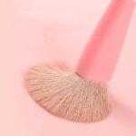 4-in-1 Multifunctional Detachable Makeup Brush Set - Portable Beauty Tools - Image 3