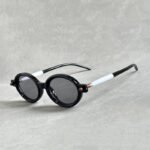 Stylish Retro Oval Sunglasses - Image 3