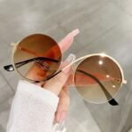 Chic Retro Round Gradient Sunglasses - UV400 Protection, Fashion Metal Frame Eyewear - Image 3
