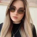 Chic Retro Round Gradient Sunglasses - UV400 Protection, Fashion Metal Frame Eyewear - Image 4