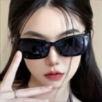 Chic Cat-Eye Square Sunglasses - Image 2