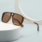 Vintage-Inspired Pilot Gradient Sunglasses – Unisex UV400 Protection Eyewear - Image 3
