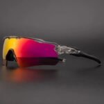 UV400 Multi-Sport Polarized Cycling Sunglasses for Men and Women - Image 6