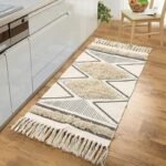 Chic Diamond Boho Cotton Runner Rug with Tassels