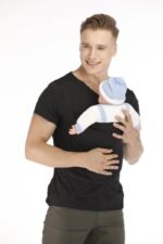 Unisex Kangaroo Pocket Baby Carrier T-Shirt: Summer Essential for Parents - Image 2